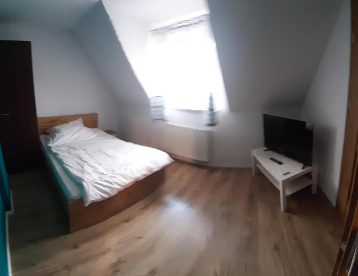 Sosnowy Dworek Sabat Farm stay