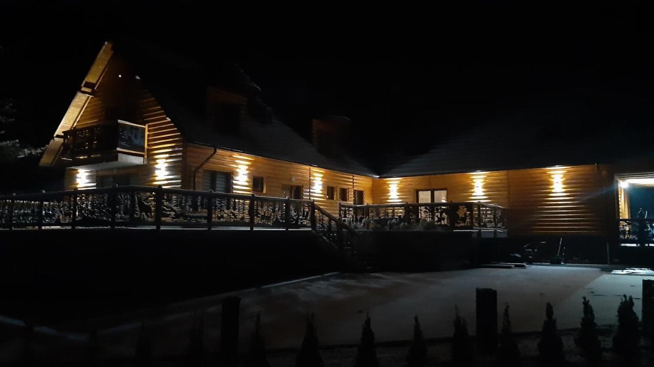 Farm stay Sosnowy Dworek Sabat