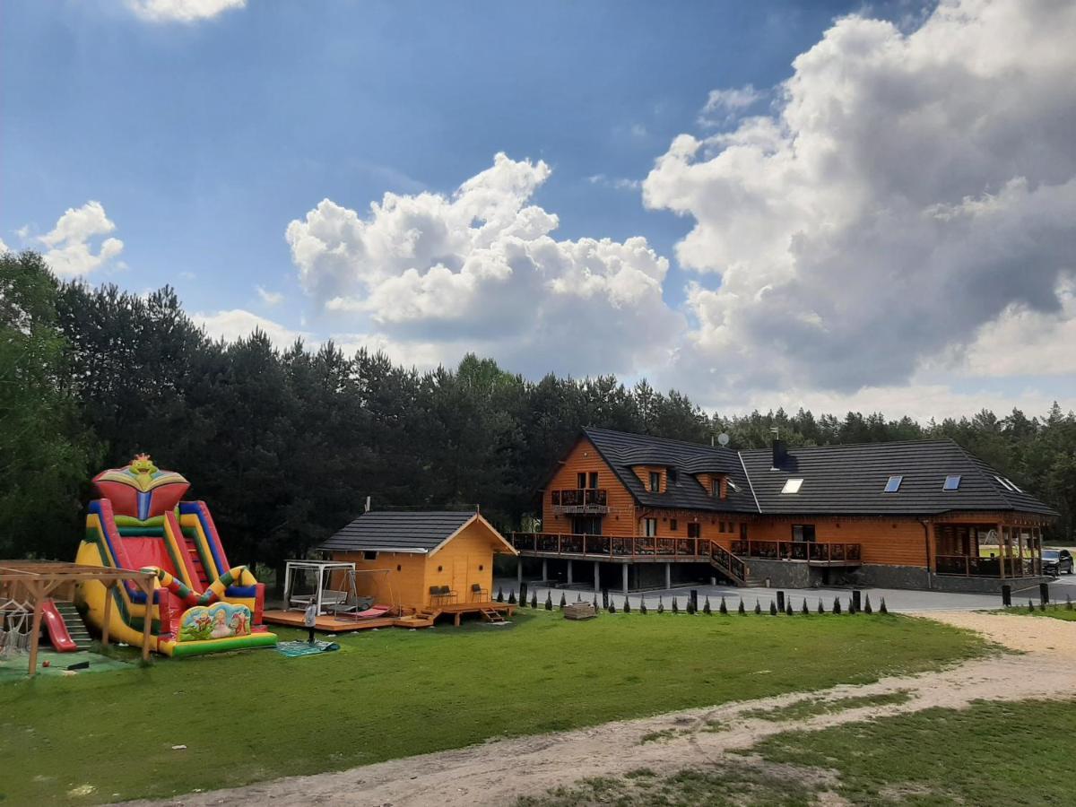 Sosnowy Dworek Sabat Farm stay